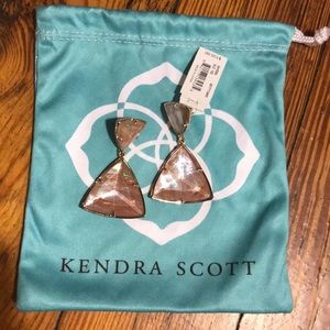 NWT Kendra Scott Stone Earrings